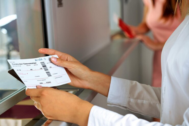 spirit airlines change name on ticket